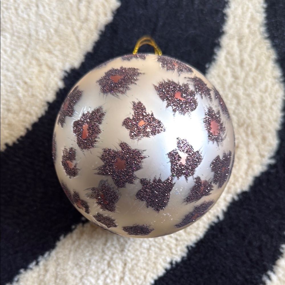 Cream and Brown Decorative Ornament for Any Occasion